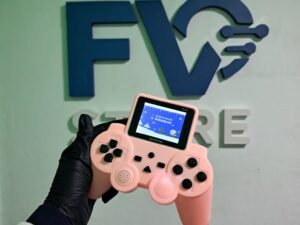 CONSOLA DE JUEGOS RETRO FORMA JOYSTICK